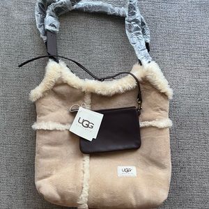 Never been used Ugg bag!